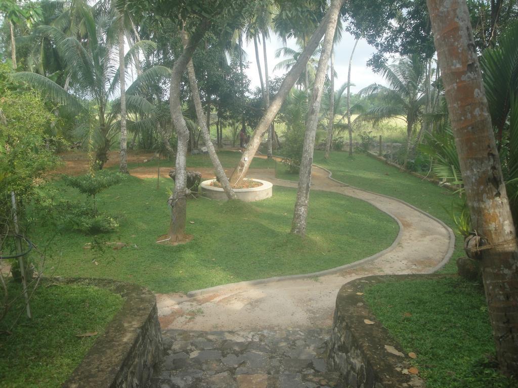 Priyanka Villa ベントータ エクステリア 写真